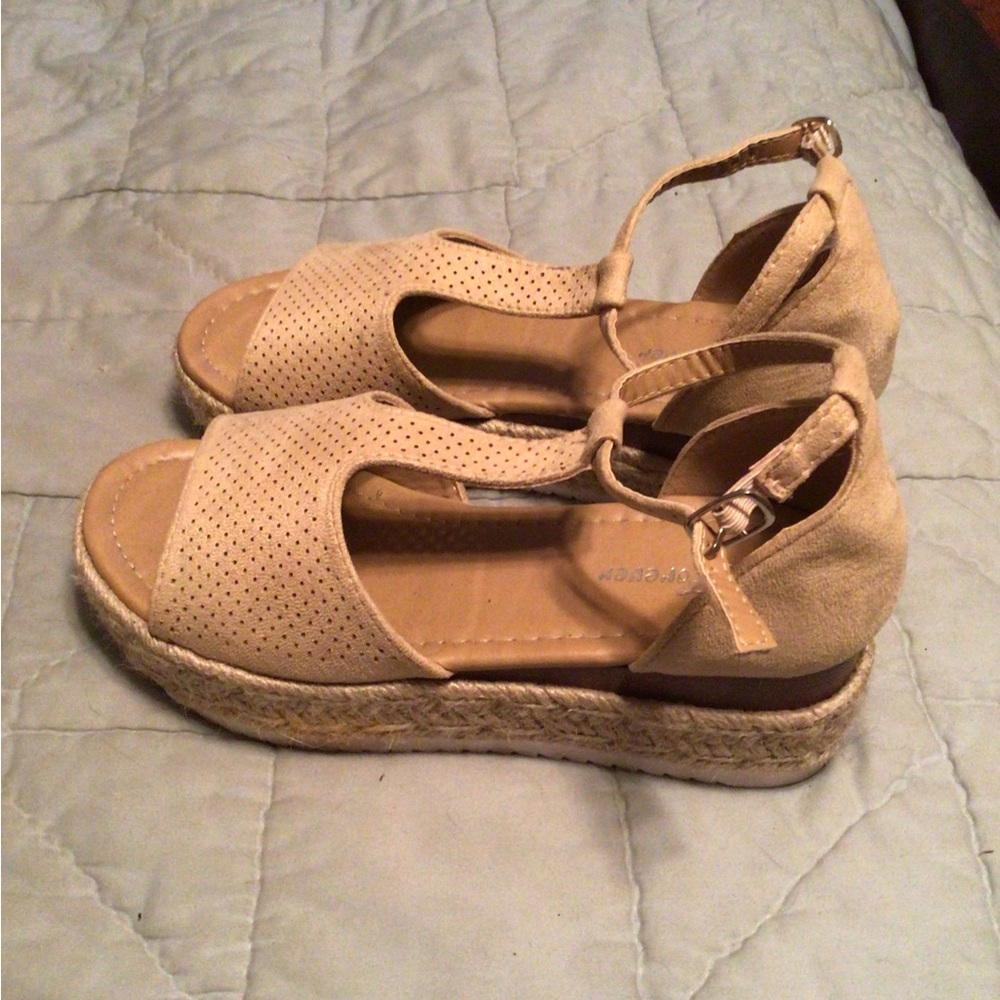 Size 7 shoes